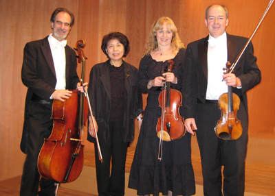 Das Arensky Trio (Helmut Haag, Violine/Gbor Szarvas, Cello/Michiko Ikeda, Klavier) und Katalina MacDonald, Viola