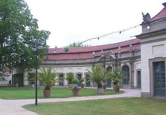 Die Orangerie in Erlangen mit dem Wassersaal, Aufführungsort von Herzogenbergs Streichquartett op. 42,2 am 13. Januar 2008